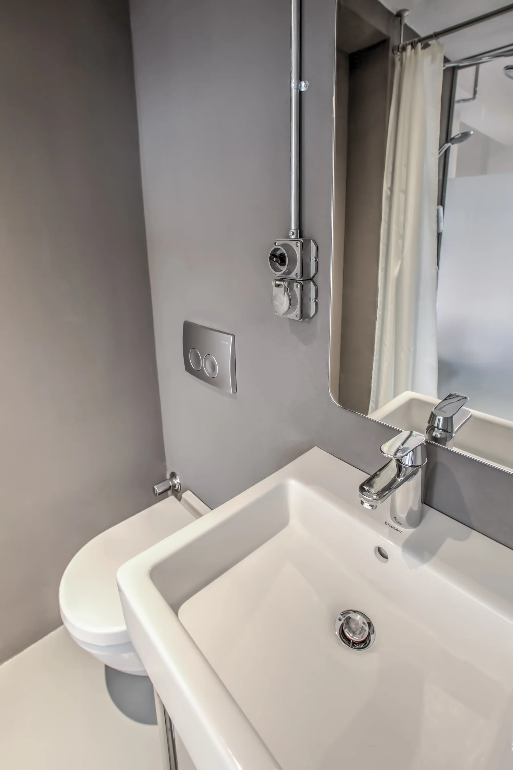 Фотография номера Vavien Hotel 1